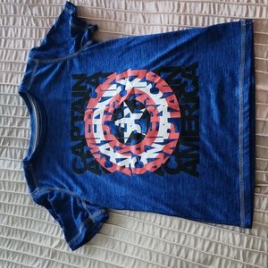 LAST CHANCE BEFORE DONATION! Boys Captain America Tshirt
